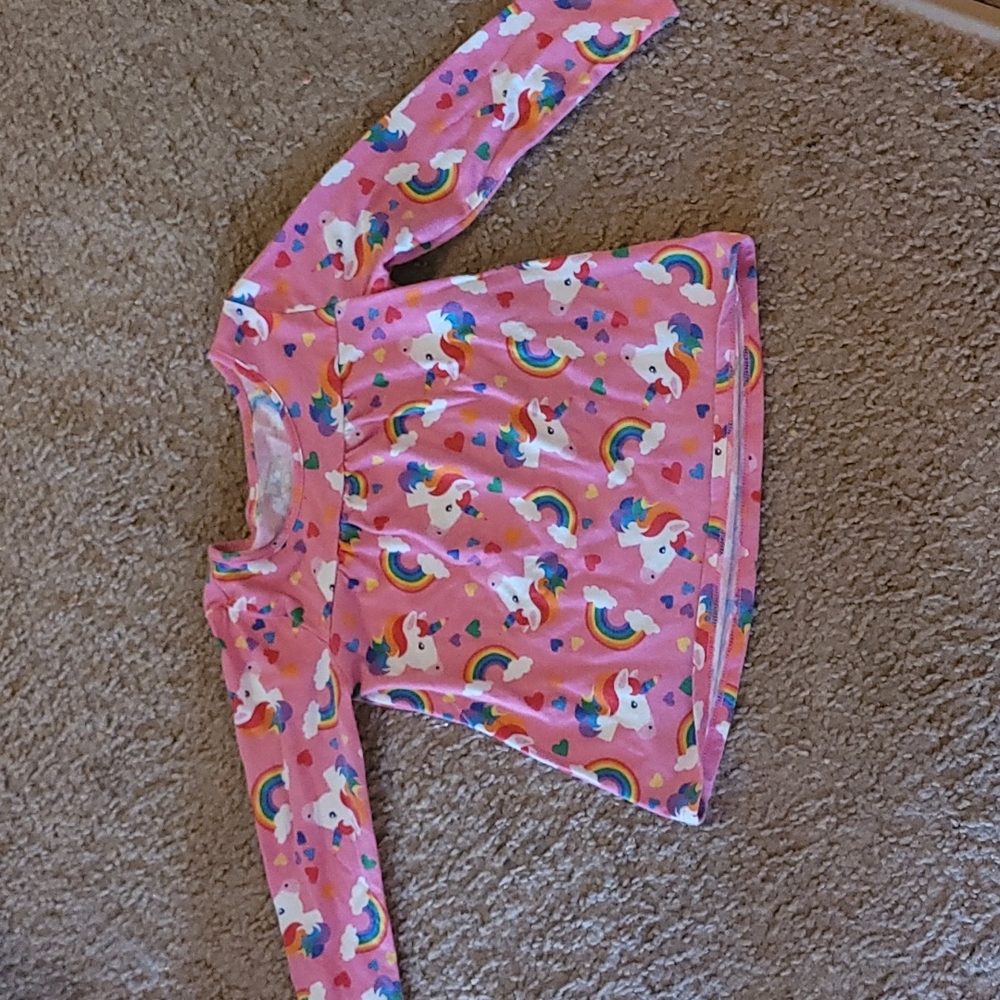 4t the children's place tee-shirt unicorns/rainbow